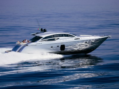 Yacht in the middle of the ocean Yacht in the middle of the ocean