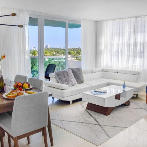 Seacoast Suites Miami Beach Oceanfront Hotel Apartments