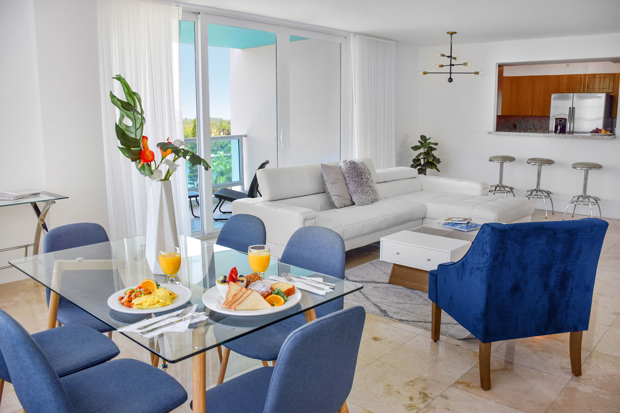 Photo Gallery | Seacoast Suites Miami Beach | Oceanfront Hotel